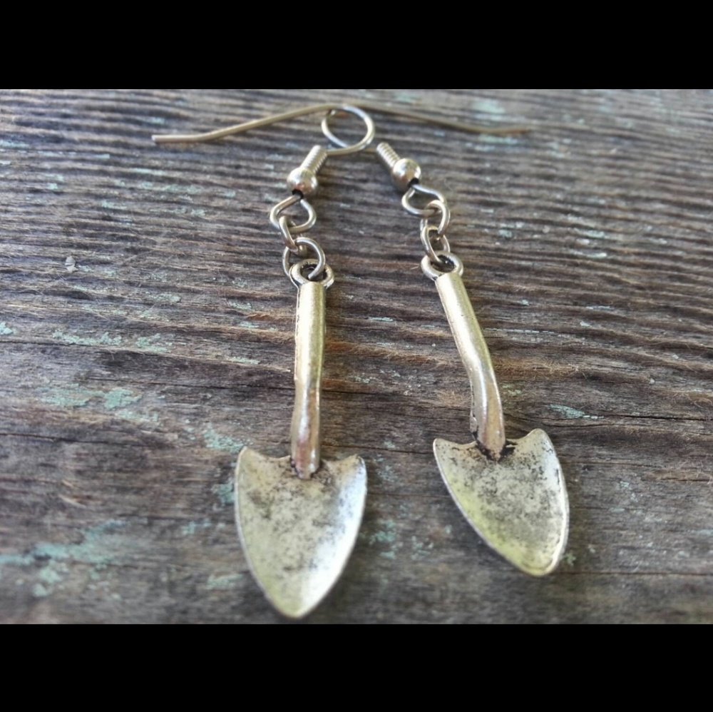 Garden Shovel Earrings Garden Girl Flowers